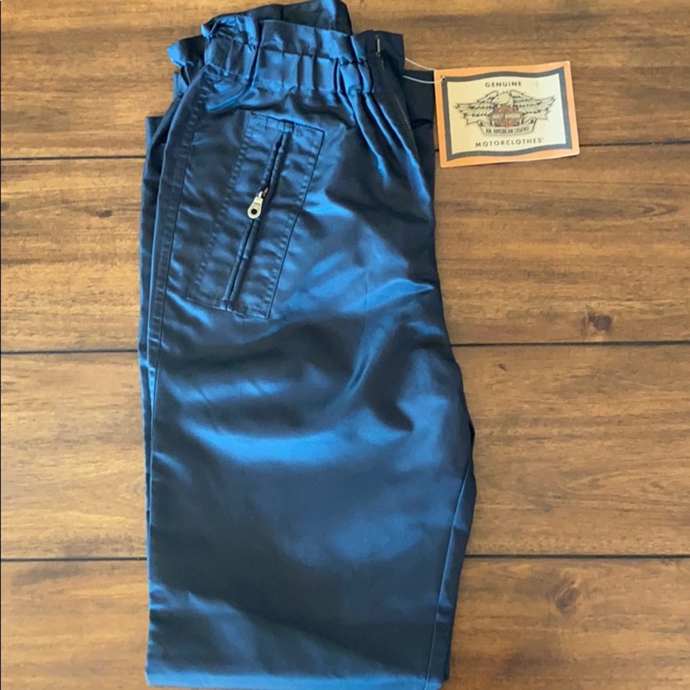 Nylon pants